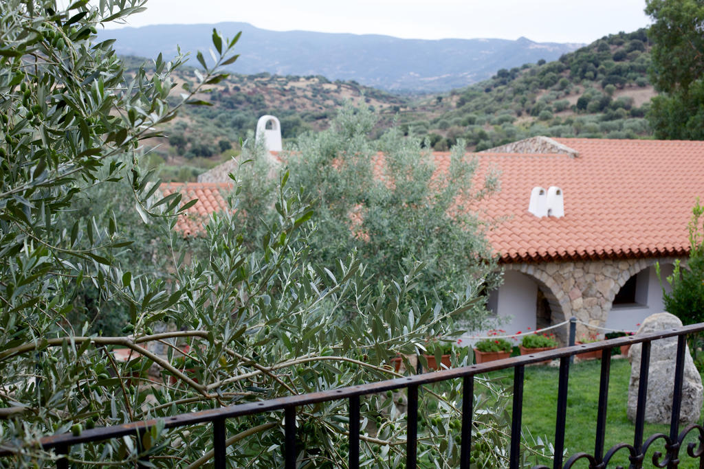 Ermosuras Villa Nuoro  Ruang foto