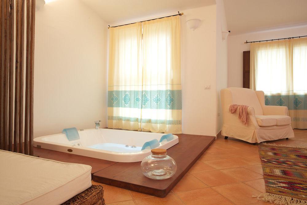 Ermosuras Villa Nuoro  Bagian luar foto